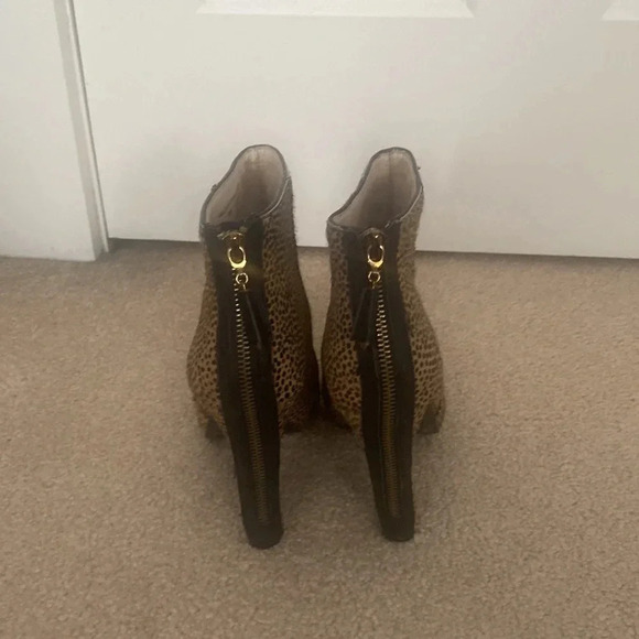 Juicy couture leopard heeled boots size 8 ankle boots - Picture 2 of 7